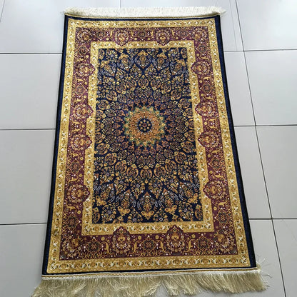 سجادة صلاة مخملية فاخرة