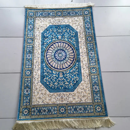 سجادة صلاة مخملية فاخرة